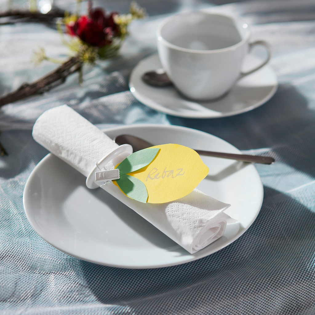 https://www.ikea.com/es/es/images/products/fantastisk-servilleta-papel-blanco__1407758_pe971596_s5.jpg
