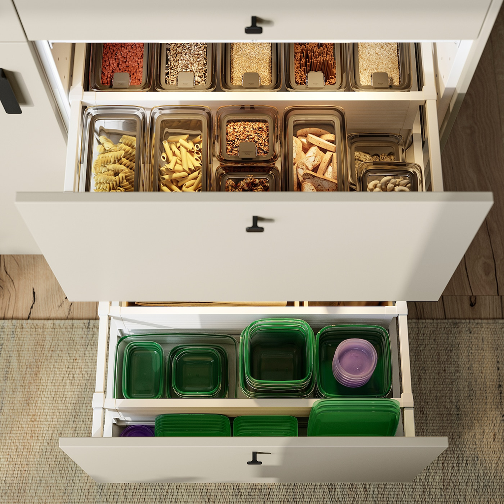 https://www.ikea.com/es/es/images/products/korallvippa-bote-con-tapa-juego-6-transparente__1452604_pe991108_s5.jpg