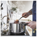 https://www.ikea.com/es/es/images/products/middagsmat-olla-con-tapa-vidrio-incoloro-acero-inoxidable__1225374_pe915287_s5.jpg