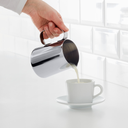 https://www.ikea.com/es/es/images/products/mattlig-jarra-leche-acero-inoxidable__0900792_pe607825_s5.jpg