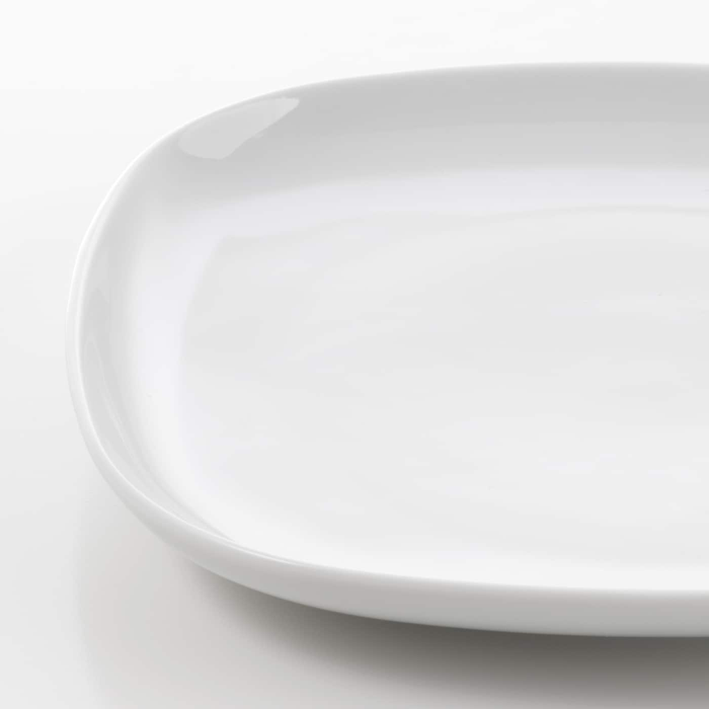 https://www.ikea.com/es/es/images/products/vardera-vajilla-18-piezas-blanco__0898342_pe609049_s5.jpg