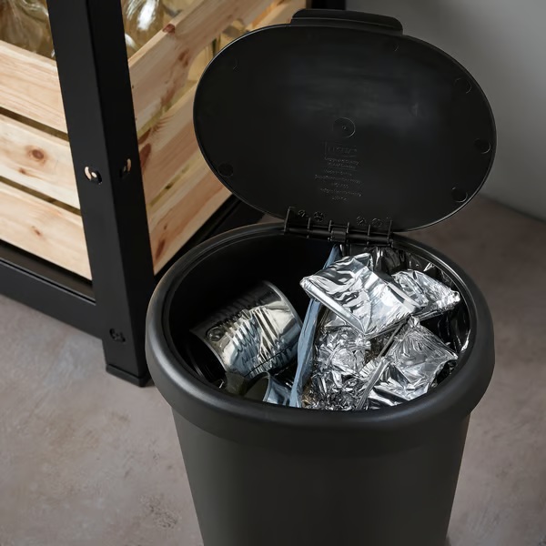 Cubo con tapa HÖLASS