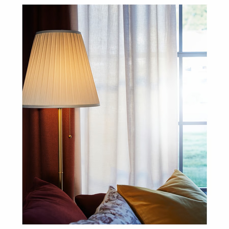 Lámpara de pie ÅRSTID